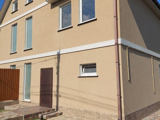 Продам 2х этажный дуплекс .Все документы на дом и на землю197-118 Авангард