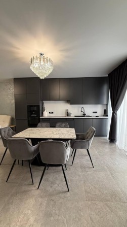 Продам таунхаус в престижном районе Червонный Хутор (217-875) - фото 1