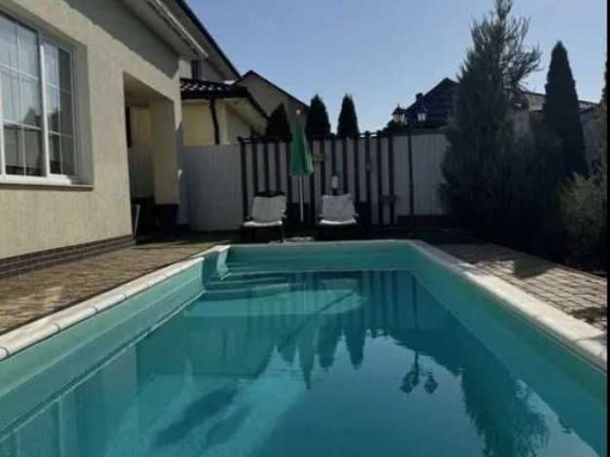 Красивый дом в Одессе Авангард ЖМ Добрый. Авангард