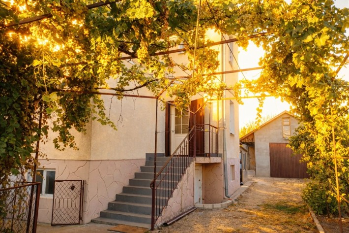 Фонтанка. Продам  гарний якісний   будинок - фото 1