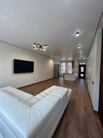 Таунхаус для жизни с ремонтом и мебелью. Море! - фото 1