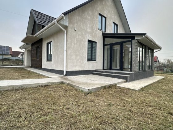 Дом в пригороде , между Черноморском и Одессой !