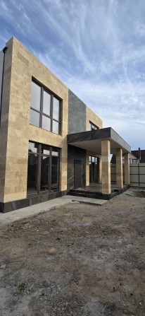 Дом Червоный Хутор без комиссии, подвал, газ, мастер-спальня - фото 1