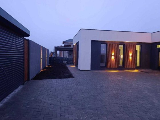 ЖМ Дайберг | Закрытая охраняемая территория | Дом в стиле HI-TECH 1L55 Лиманка