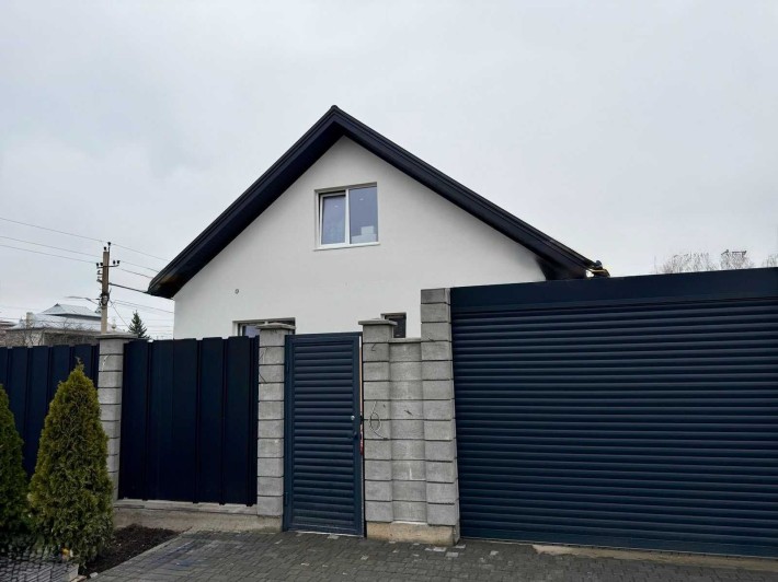 Продам новый дом с ремонтом Фонтанка_отличная локация - фото 1