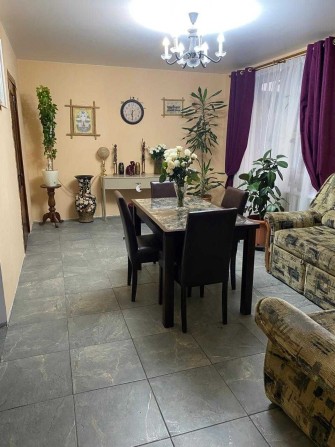 (13) Продам двоповерховий будинок, Великодолинське - фото 1