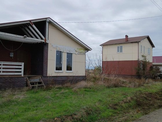 2 дома по цене 1 в  Великодолинском Великодолинское