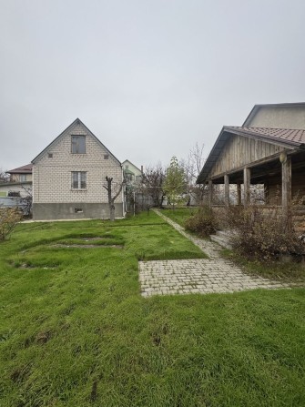 Продается будинок у передмісти - фото 1