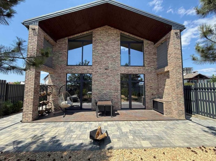 Эксклюзив!! дом на берегу моря в Черноморской ривьере_ТОРГ! - фото 1