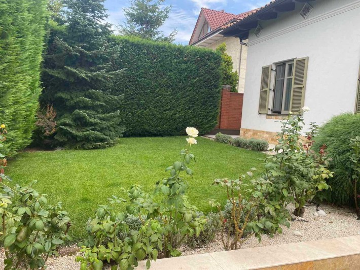 Качественный одноэтажный дом в Совиньоне - фото 1