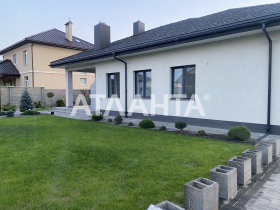 Современный дом с  ремонтом и мебелью  в Лесках. Лески (Одесская обл.)