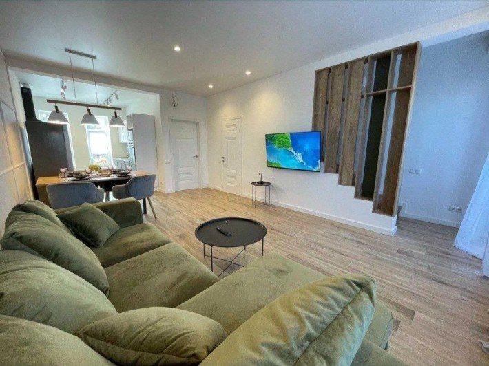 Сучасний таунхаус у Лісках, поруч море та сосновий ліс. - фото 1