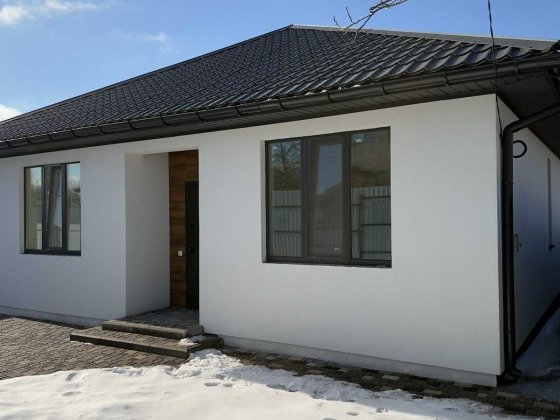 Продам новый дом в центре Нерубайского. Нерубайское