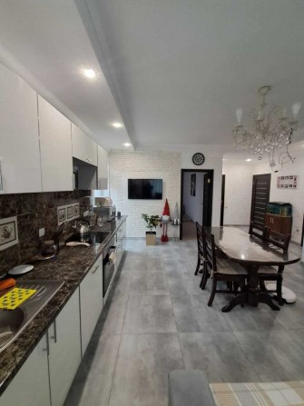 Продам дом с евроремонтом в Нерубайском! - фото 1