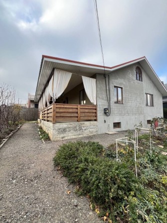 В продаже современный дом, пригород  Одессы, Черноморска. - фото 1