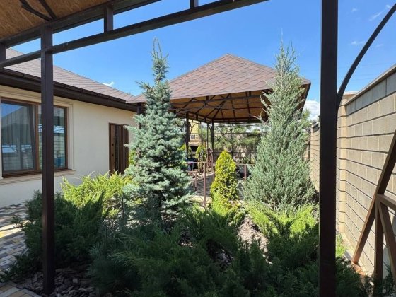 Продам новый дом дом с бассейном  Фонтанка