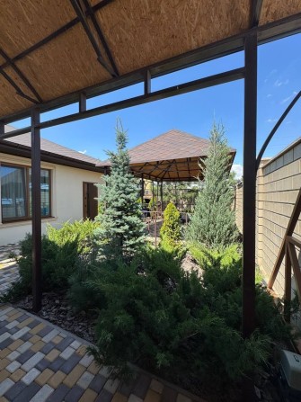 Продам новый дом дом с бассейном  Фонтанка - фото 1