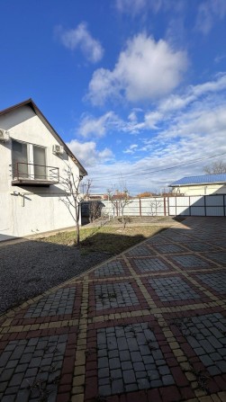 Продам отличный дом в Нерубайском на 4 комнаты,рядом Усатово! - фото 1