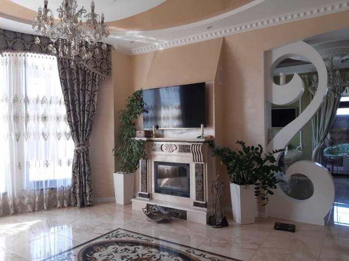 Капитальный дом в Лесках - фото 1