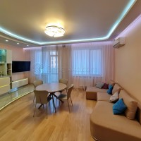 Просторная квартира с бесперебойным питанием и паркоместом. Одесса