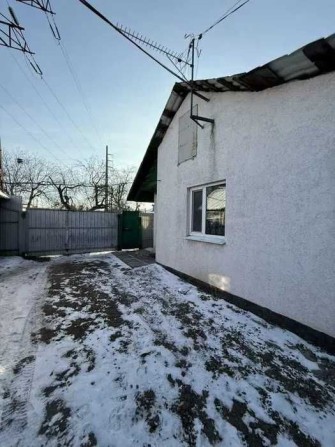 Продам частину будинка з ремонтом та усіма комунікаціями, Інс.Звязку - фото 1