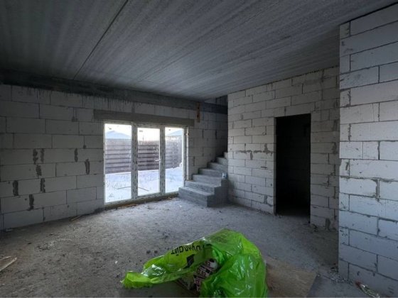 Таунхаус з балконом в Ірпені - виїзд на Ворзель. Ирпень