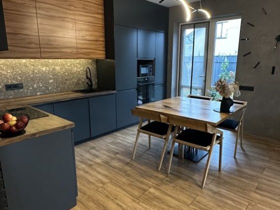 Продаж дуплекса з якісним ремонтом в Ірпіні Ирпень