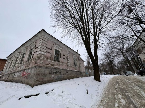 Продаж будинку вул. Британська  | 6 с. землі Суми