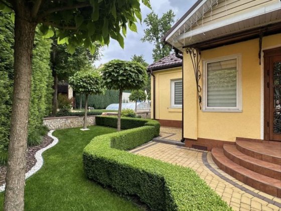 Продаж сучасного будинку в Ірпені з власним басейном  Центральний парк Ирпень