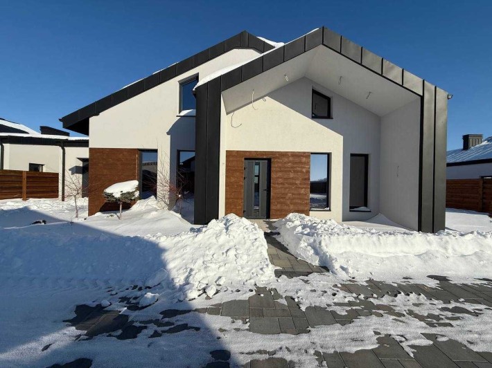 Продаж будинку з усіма комунікаціями на Авторинку - фото 1