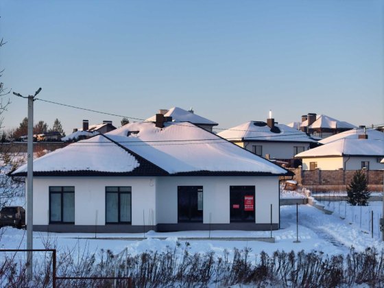 Продам одноповерховий котедж (останній вільний!) р-н Луцького кільця Ровно
