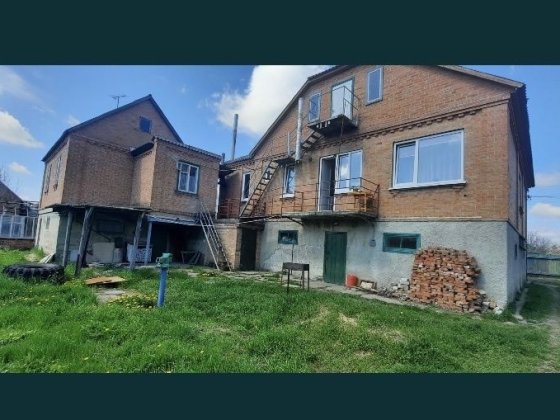 Продам Срочно или обменяю свой дом с землей и флигелем. Хозяин. Полтава