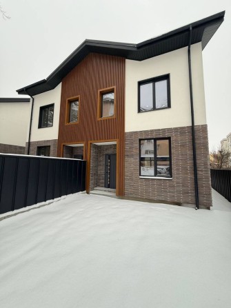 Дуплекс з центральними комунікаціями - фото 1