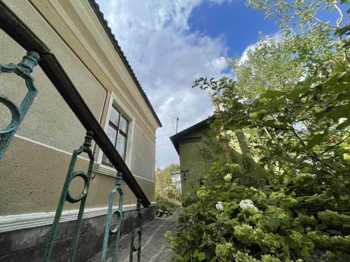 Терміновий продаж будинку з приватною ділянкою 7 сот - фото 1