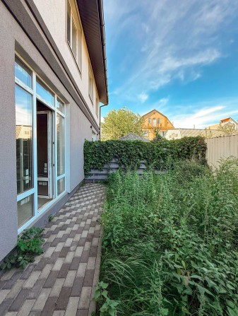 Таунхаус. Центральні комунікаціі. вул. Гребінки. Залишився один - фото 1