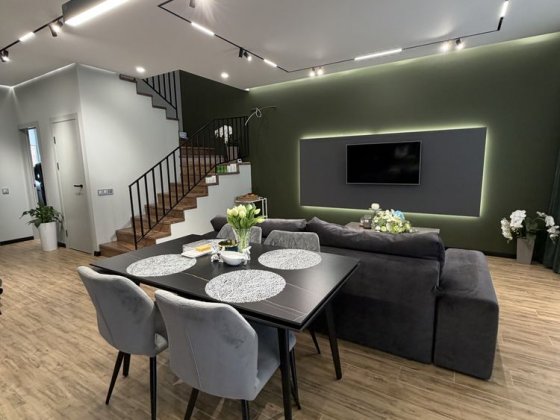 Дизайнерський дуплекс в Ірпені! Велика ділянка! Чудовий ремонт Ирпень