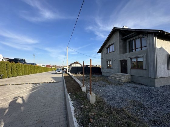 Продам будинок Ровно