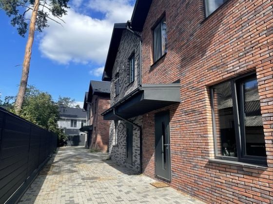 Дуплекс з ремонтом в Лісовій Бучі, опалення індивідуальне газове Буча