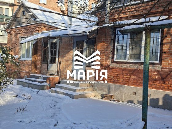 Продаж справжнього маєтку в центрі Полтава