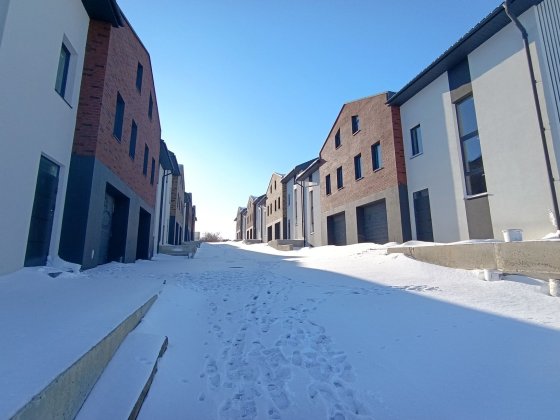 Продається сирий котедж поблизу Тернополя Тернопіль