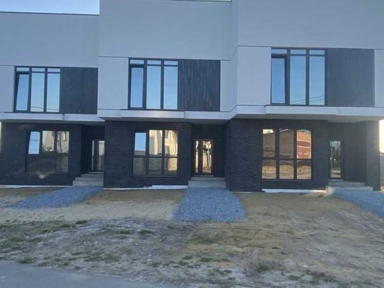 Стильний 4К Котедж з міськ. комунікаціями (Щасливе) Рівне