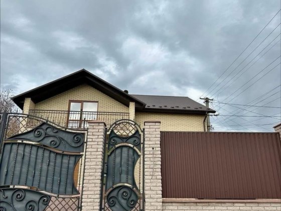 Продається окремий будинок в Кутківцях Тернопіль