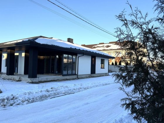 Продам окремий будинок, Американку! Ровно