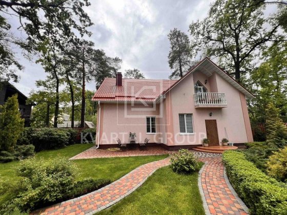 Продаж просторого будинку в лісовій частині міста. Терміново! Ирпень