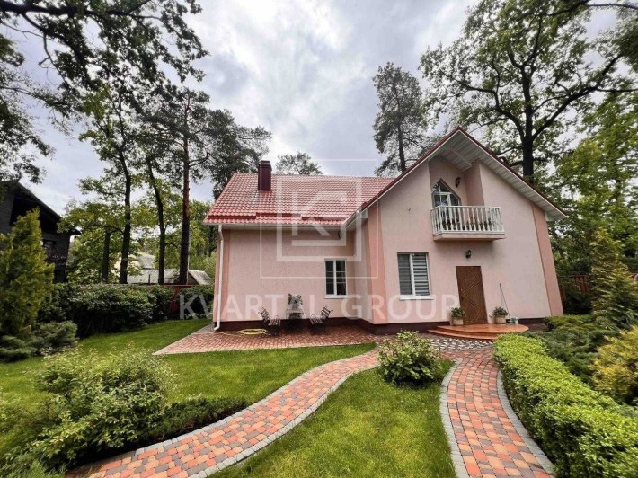 Продаж просторого будинку в лісовій частині міста. Терміново! - фото 1