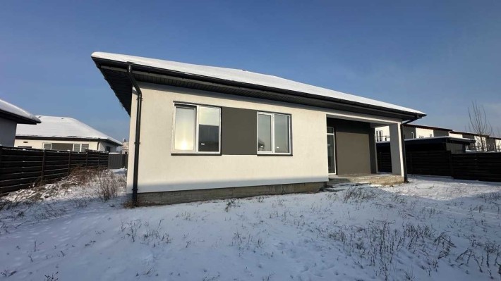 Новий будинок в затишній локації. - фото 1