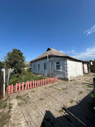 Будинок 100 кв.м. 3 кімнати. 15 сот - фото 1