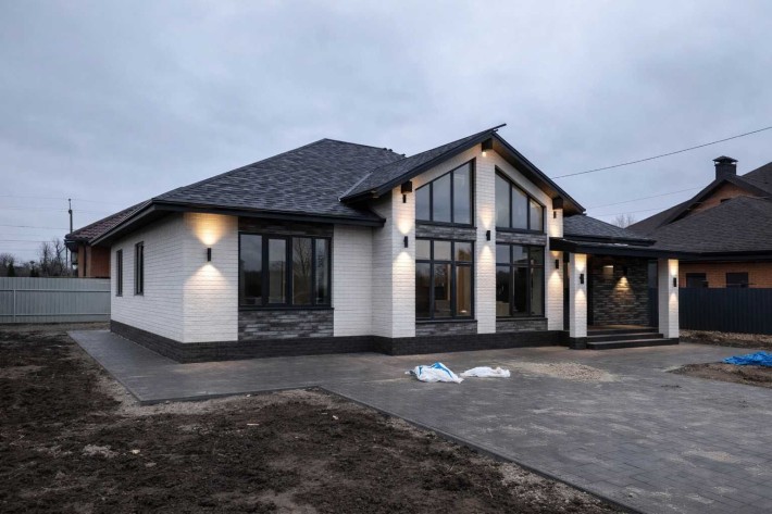 Сучасний Будинок в Елітному Районі Полтави! По Кільцю! Центр 9хв. - фото 1