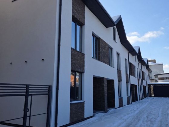 ТЕРМІНОВО! Цегляний ТАУНХАУС в Центрі міста. ГАЗ. Можна на ремонт Ирпень