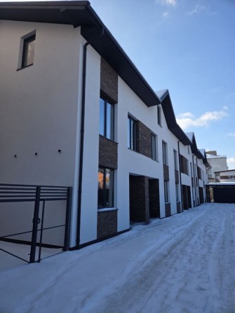 ТЕРМІНОВО! Цегляний ТАУНХАУС в Центрі міста. ГАЗ. Можна на ремонт - фото 1